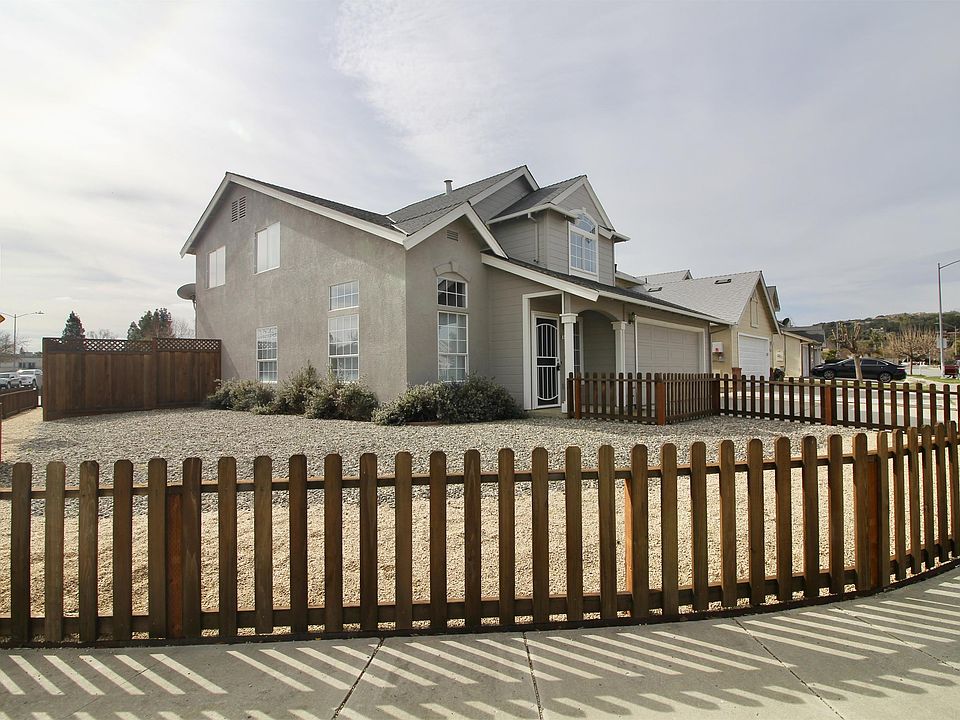 1st image of 1002 Mantelli Dr