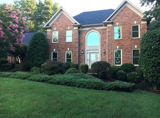 6419 Hayden Dr, Hickory, NC 28601