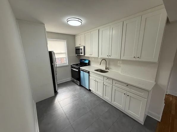 (undisclosed Address)