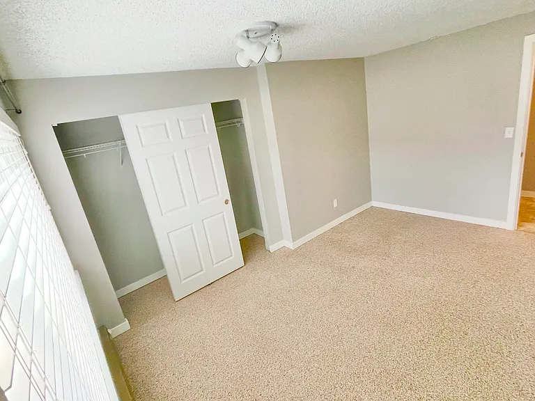 1100 N 92nd St #45 — Photo 14