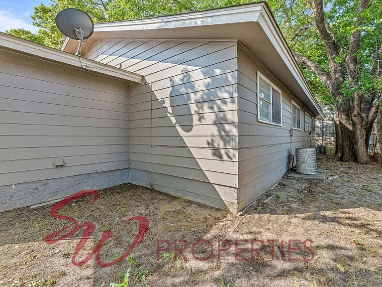 1373 W McNeill St #B — Photo 20