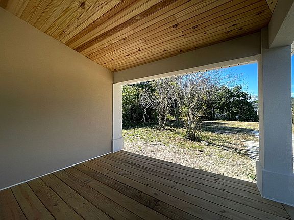 3rd image of 8313 Calle Mio