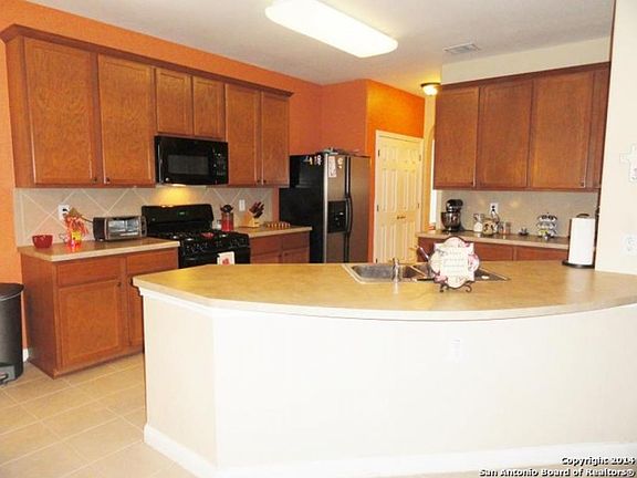 5th image of 1218 Ganton Ln