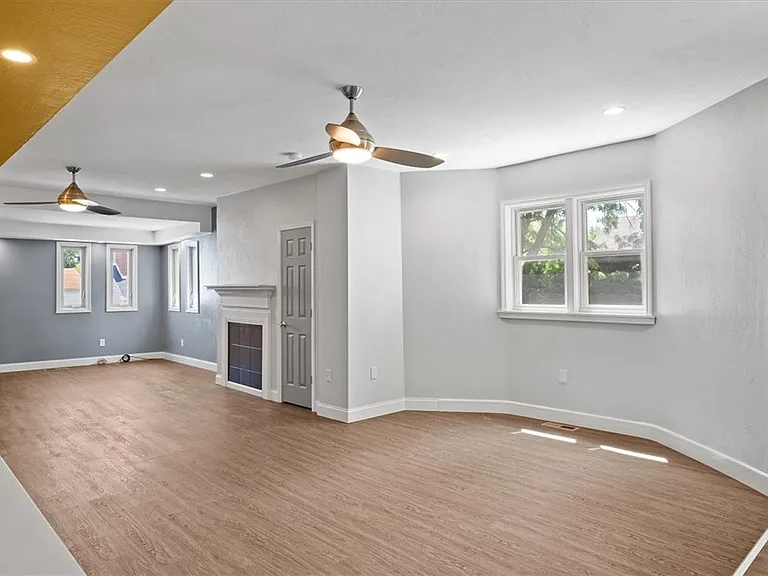 38 Pasadena St — Photo 6