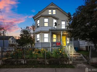 114 Joyce Kilmer Ave, New Brunswick, NJ 08901