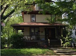 27 Delafield Pl, Staten Island, NY 10310