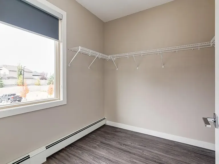 1104 Windermere Way SW — Photo 17