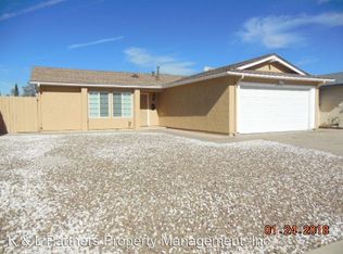 8524 Flanders Dr, San Diego, CA 92126