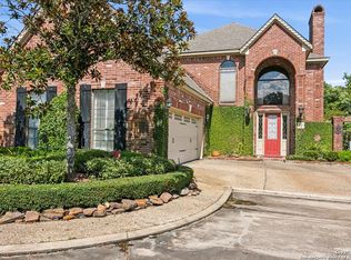 9 Regency Pl, Orange, TX 77630