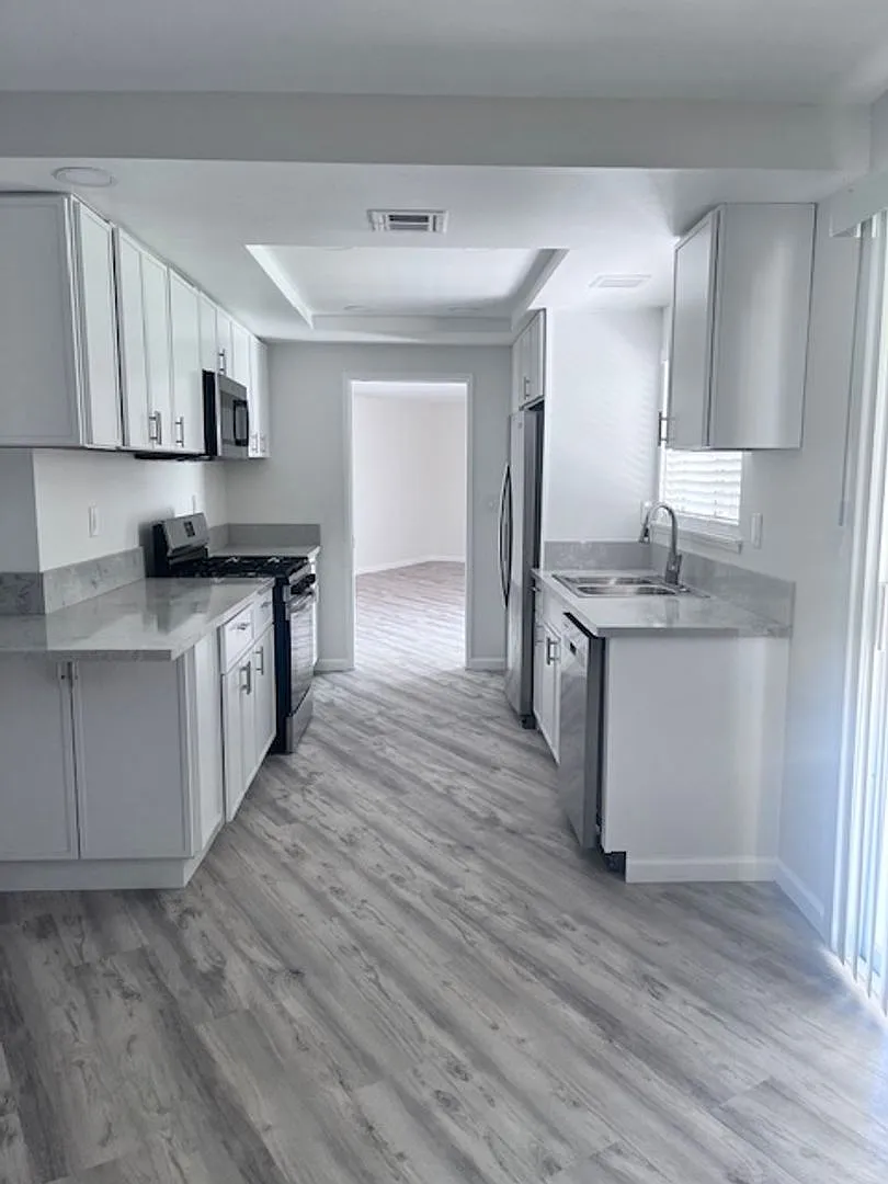 Recently Remodeled South Redlands Home — Photo 2