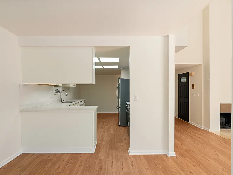 10112 Senate Way — Photo 5