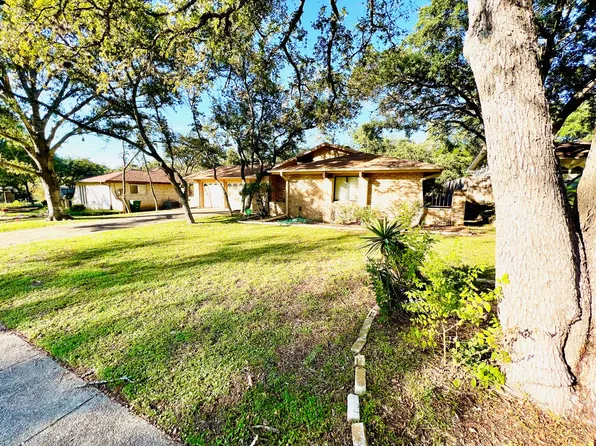 4527 Maybrook Woods St, San Antonio, TX 78249