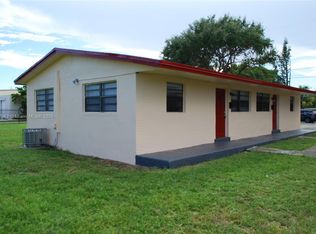 300 NW 5th Ter #1, Hallandale, FL 33009