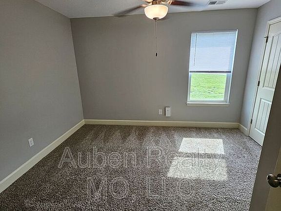 5th image of 9219 N Gower Ave