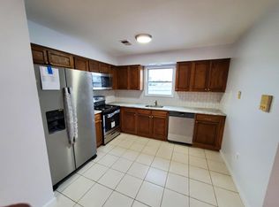 508 4th St FLOOR 2, Newark, NJ 07107