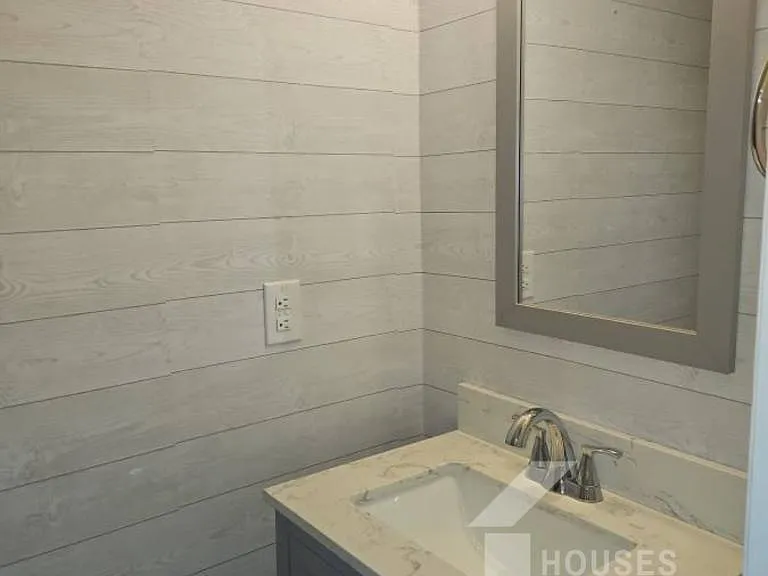 553 Memorial Drive Ext #X — Photo 13