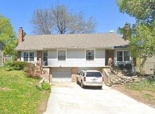 9710 W 83rd Ter, Overland Park, KS 66212