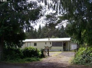 85132 Cedar Dr, Florence, OR 97439