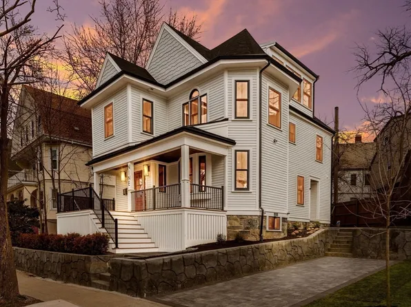 9 Warner St, Somerville, MA 02144