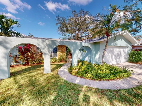 13503 Cordova Dr, Largo, FL 33774