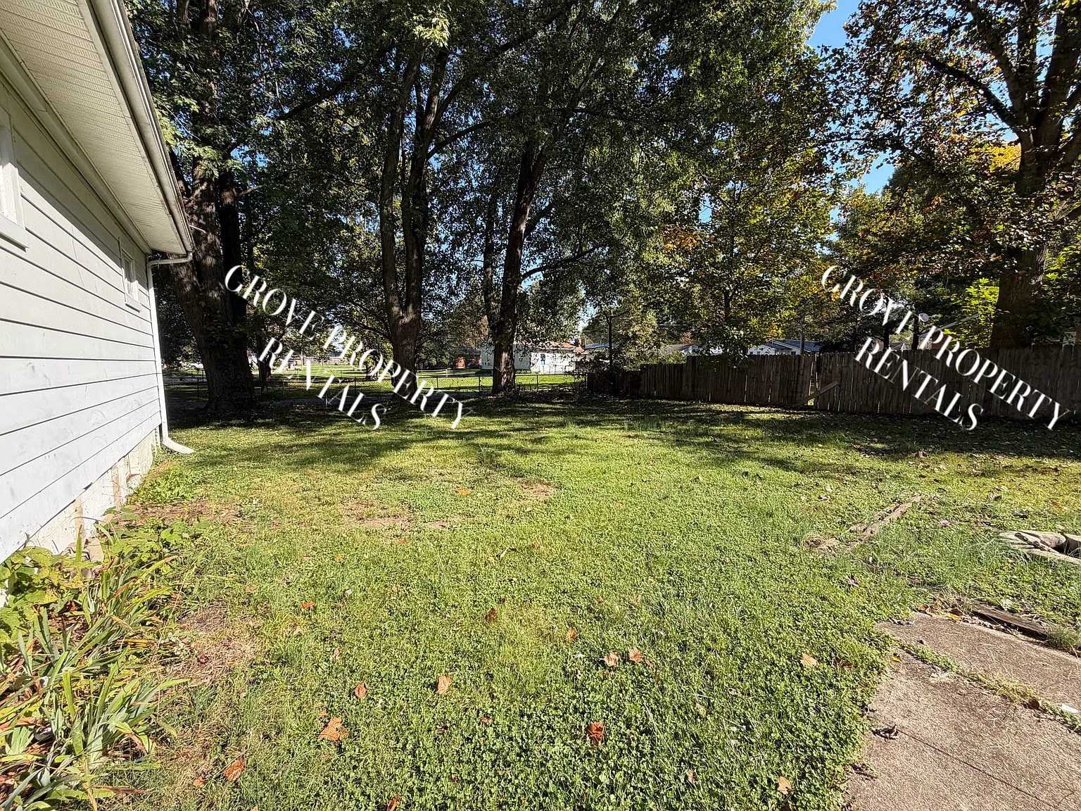 2 bed, 840 sqft, $1,400 — Photo 3