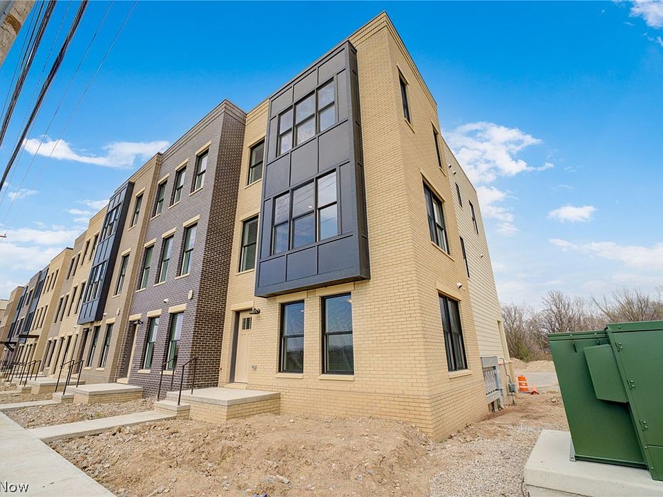 1st image of 11222 N Park Pl