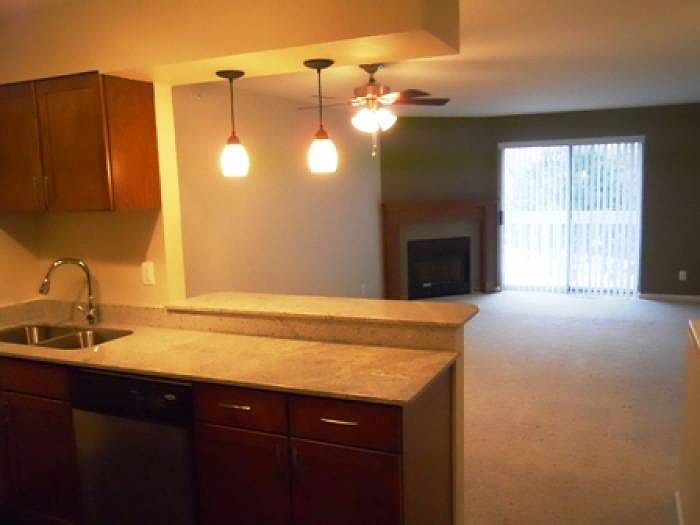 1st image of 1120 Town Centre Dr APT 6