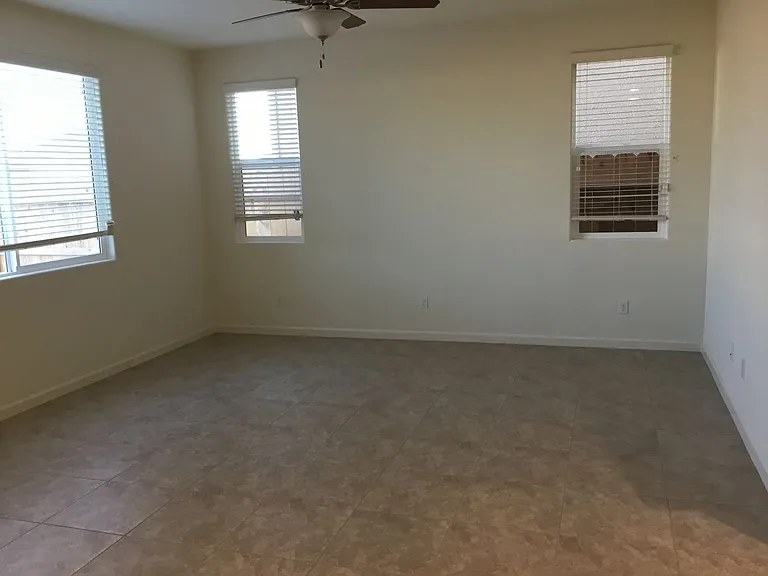 3445 N Soledad Ave — Photo 3