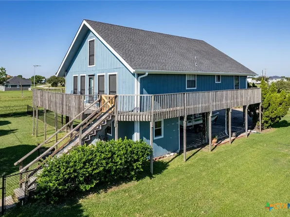 349 Stovall Dr, Palacios, TX 77465