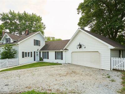 2610 Shade Rd, Akron, OH, 44333