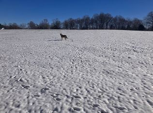 3860 Oakwood Rd, Woodlawn, TN 37191