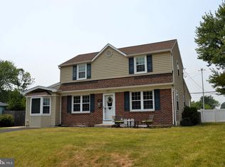 340 Forest Ave, Willow Grove, PA 19090