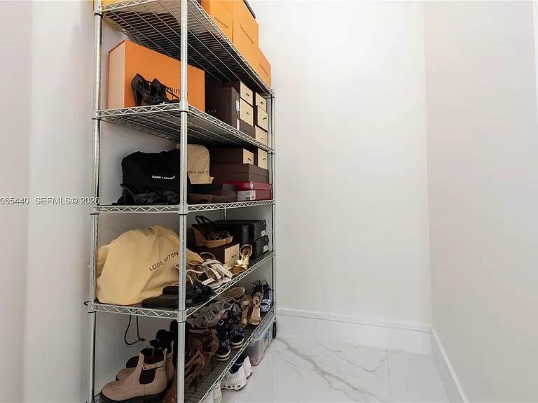 17320 SW 92nd Ct — Photo 19