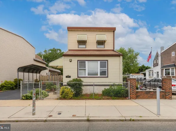 4536 Salmon St, Philadelphia, PA 19137