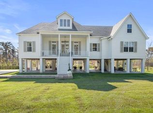 310 Shady Oak Ln, Mandeville, LA 70471