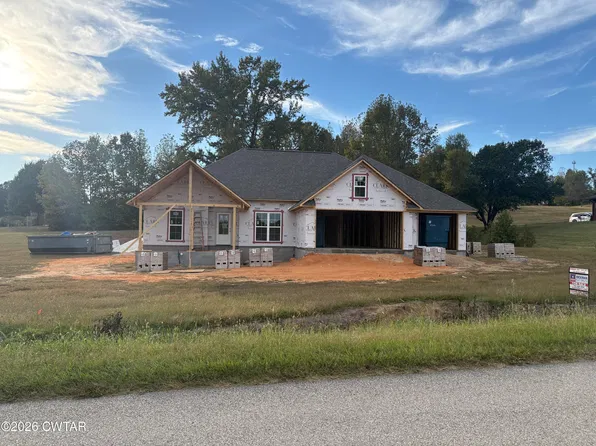 510 R B Wilson Dr, Huntingdon, TN 38344