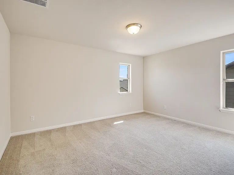1818 Ayleth Ave — Photo 14