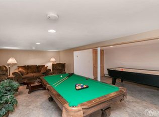 33 Westervelt St, Wayne, NJ 07470