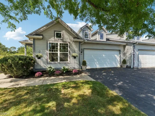 2148 Southampton Ln, Avon, OH 44011