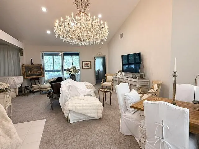 11563 Briarwood Cir #4 — Photo 9