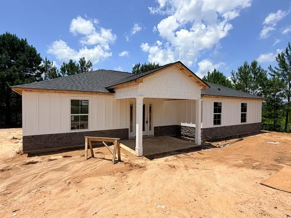2405 Ridgewood Dr, Phenix City, AL 36870