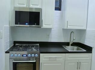 415 E 81st St APT 1B, New York, NY 10028