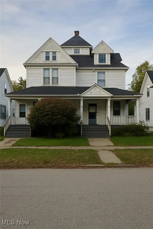 2609 Mapledale Ave photo 1