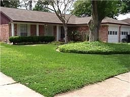 1st image of 12419 Fairpoint Dr