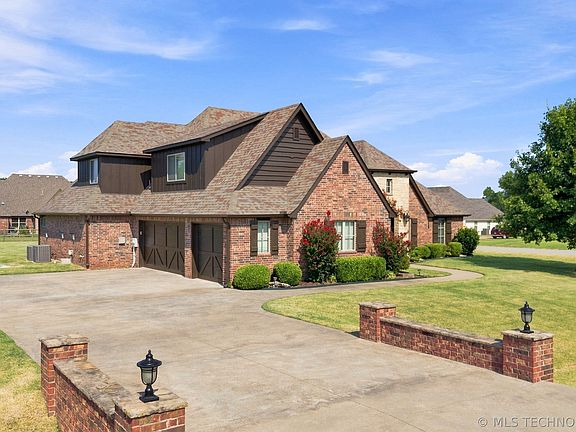 2nd image of 6994 N 195th East Ave