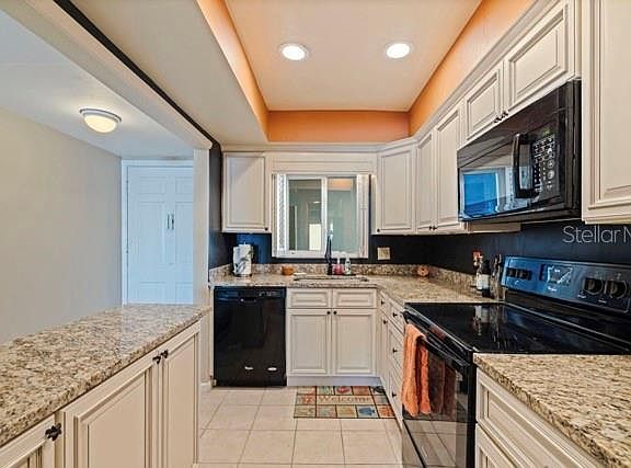 5th image of 5555 GULF BOULEVARD #215