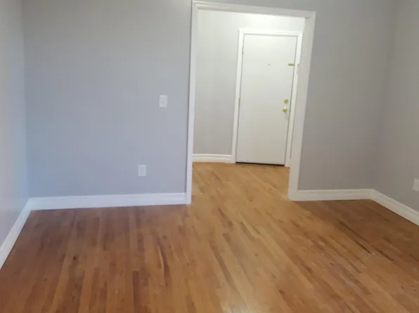 166 Summit Avenue image 25 of 40