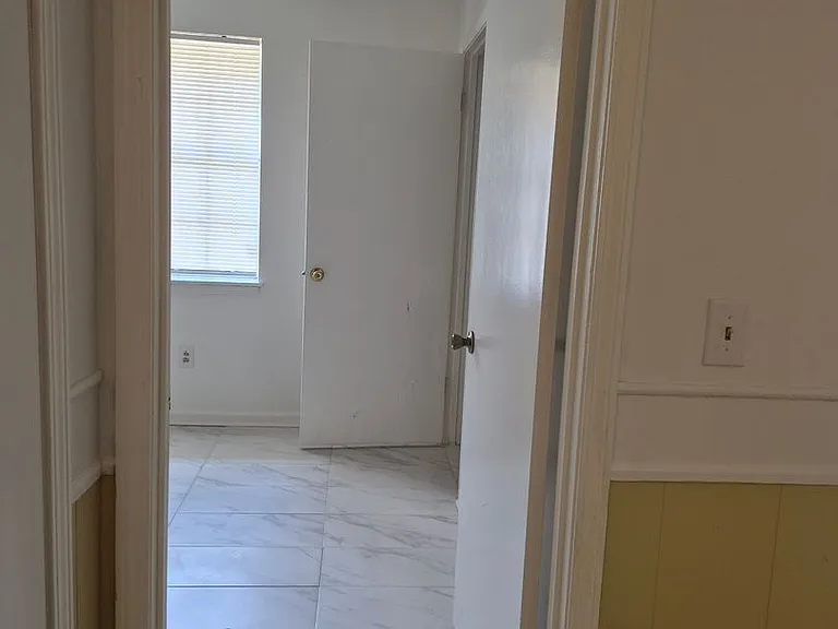 531 Ashmore Rd — Photo 16