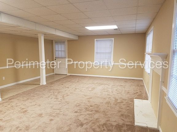 3rd image of 3755 Allsborough Dr