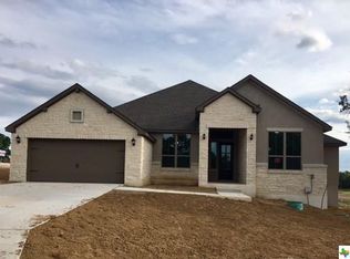 587 Cloister Rd, New Braunfels, TX 78132